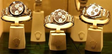 rolex lavora con noi|Meer.